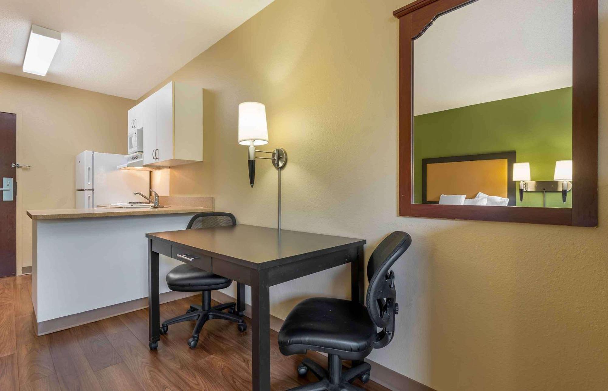 Extended Stay America Suites - Bloomington - Normal Εξωτερικό φωτογραφία